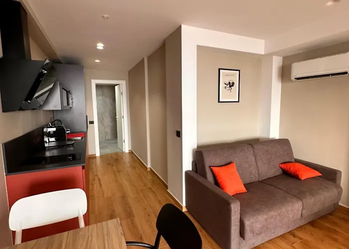 Lookout Apartments 3